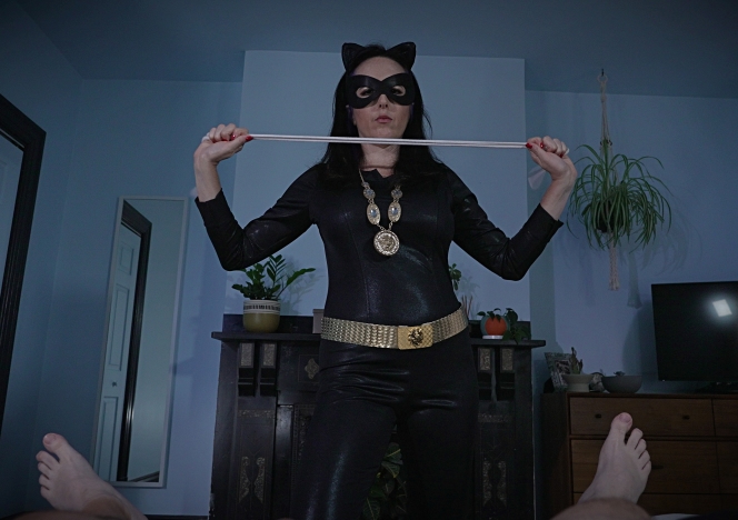 Catwoman_Steals_Your_Jizz_And_Your_Cash